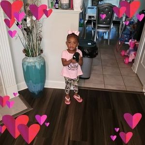 Meet your Posher, Trina